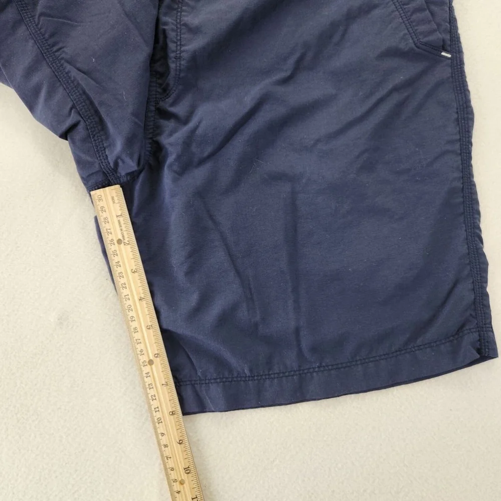 The North Face Men's 100% Nylon Baggies Athletic Shorts Navy Blue Large Outdoor